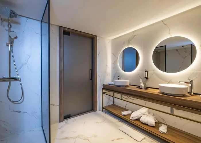 Idou Malabata Beach And Spa